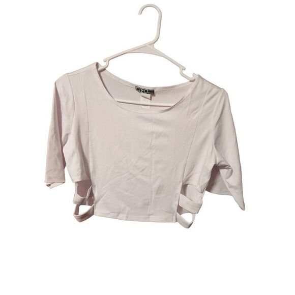 Cleo S white cut out top - Picture 1 of 7